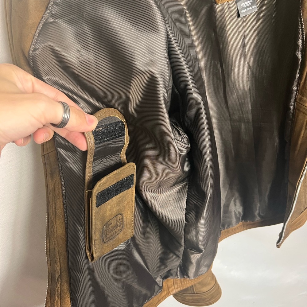 Men's Tan Leather Bomber Jacket - Picture 10 of 10